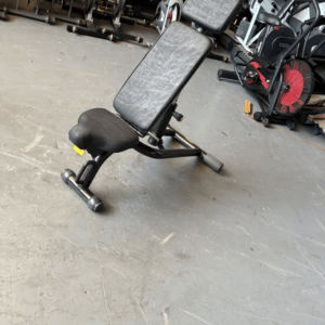 SERVICED TECHNOGYM ADJUSTABLE BENCH COMMERCIAL GYM EQUIPMENT